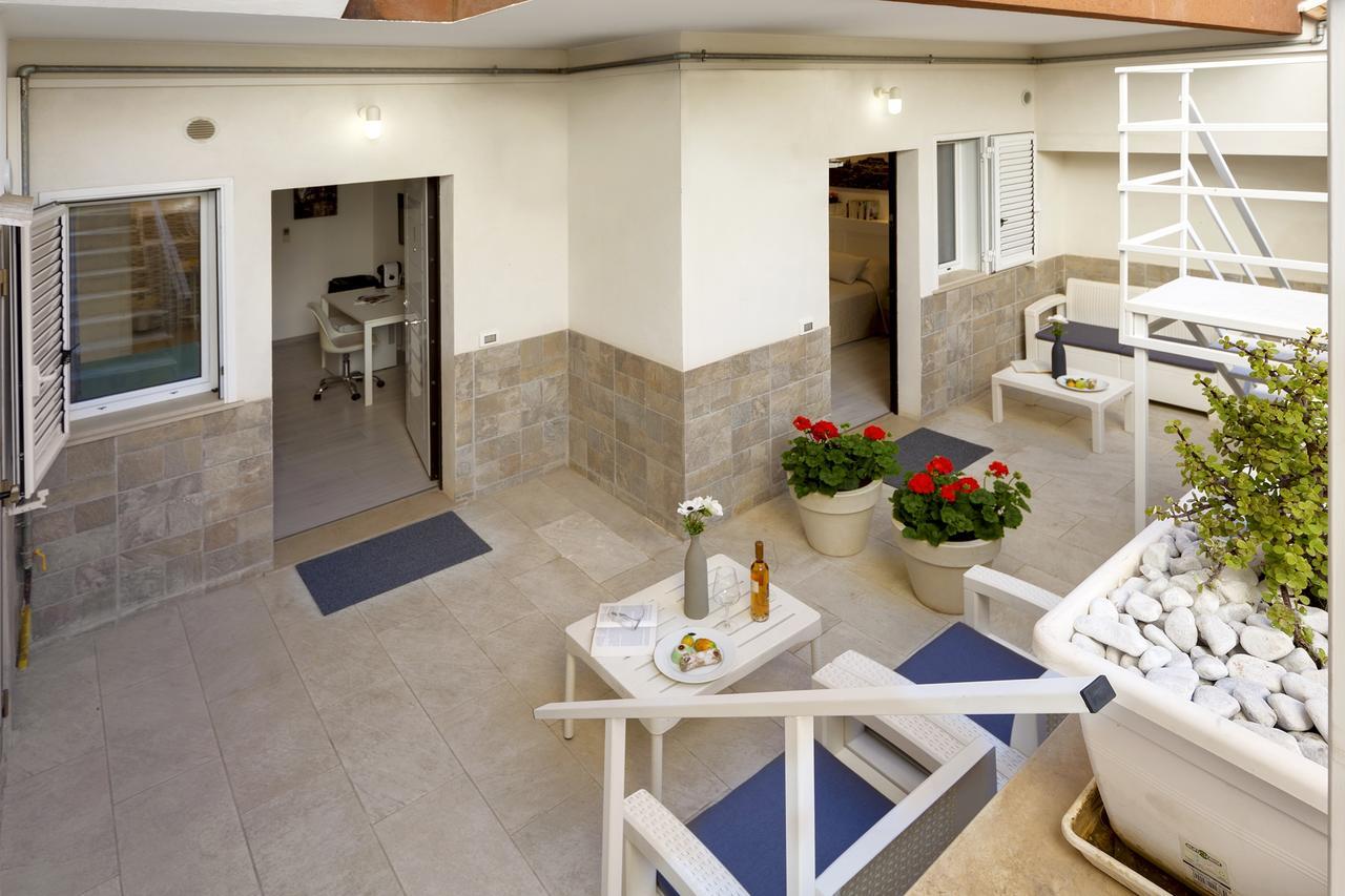 Siciliacasevacanze - Marina Domus Rooms Marina di Ragusa Exterior photo